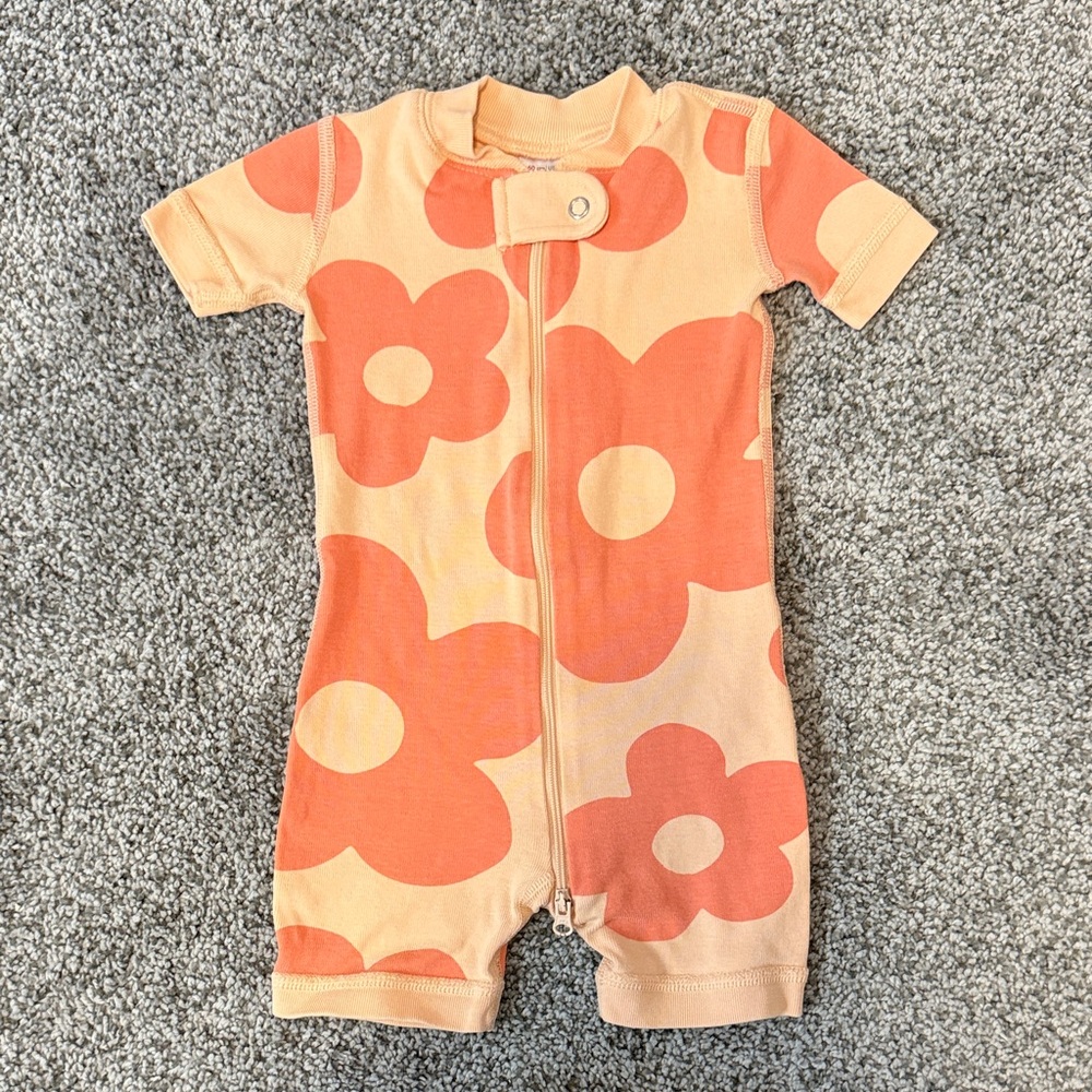 Hanna Andersson Orange Floral baby pajamas, 3-6 months